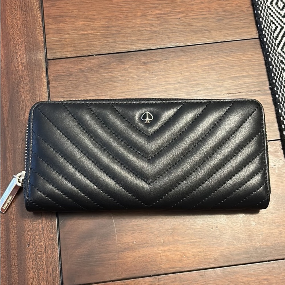 Kate Spade Authentic Amelia Slim Continental Wallet Black leather pink fabric